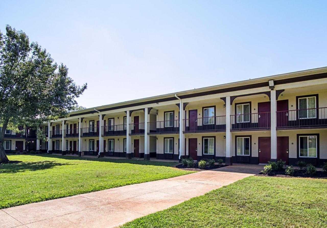 Red Roof Inn & Suites Greenwood, Sc Екстер'єр фото