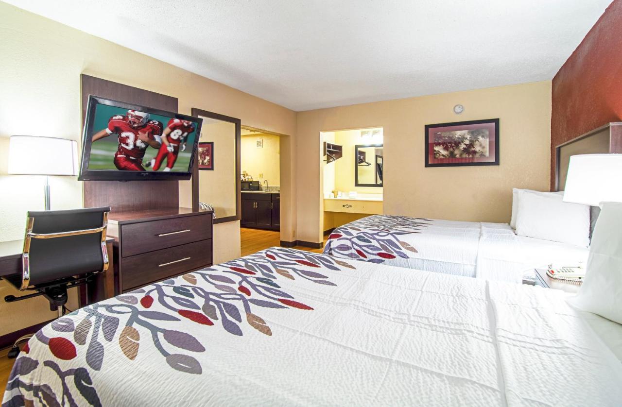 Red Roof Inn & Suites Greenwood, Sc Екстер'єр фото
