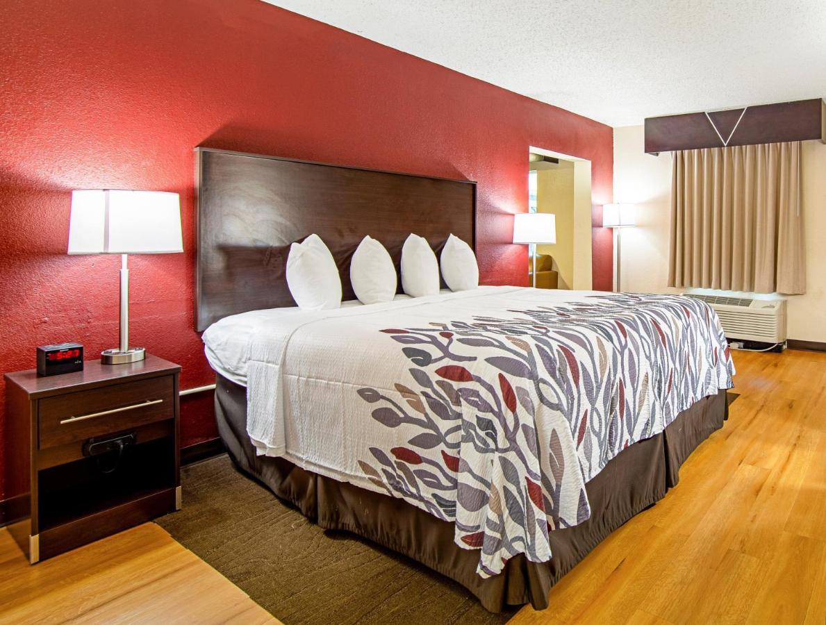 Red Roof Inn & Suites Greenwood, Sc Екстер'єр фото