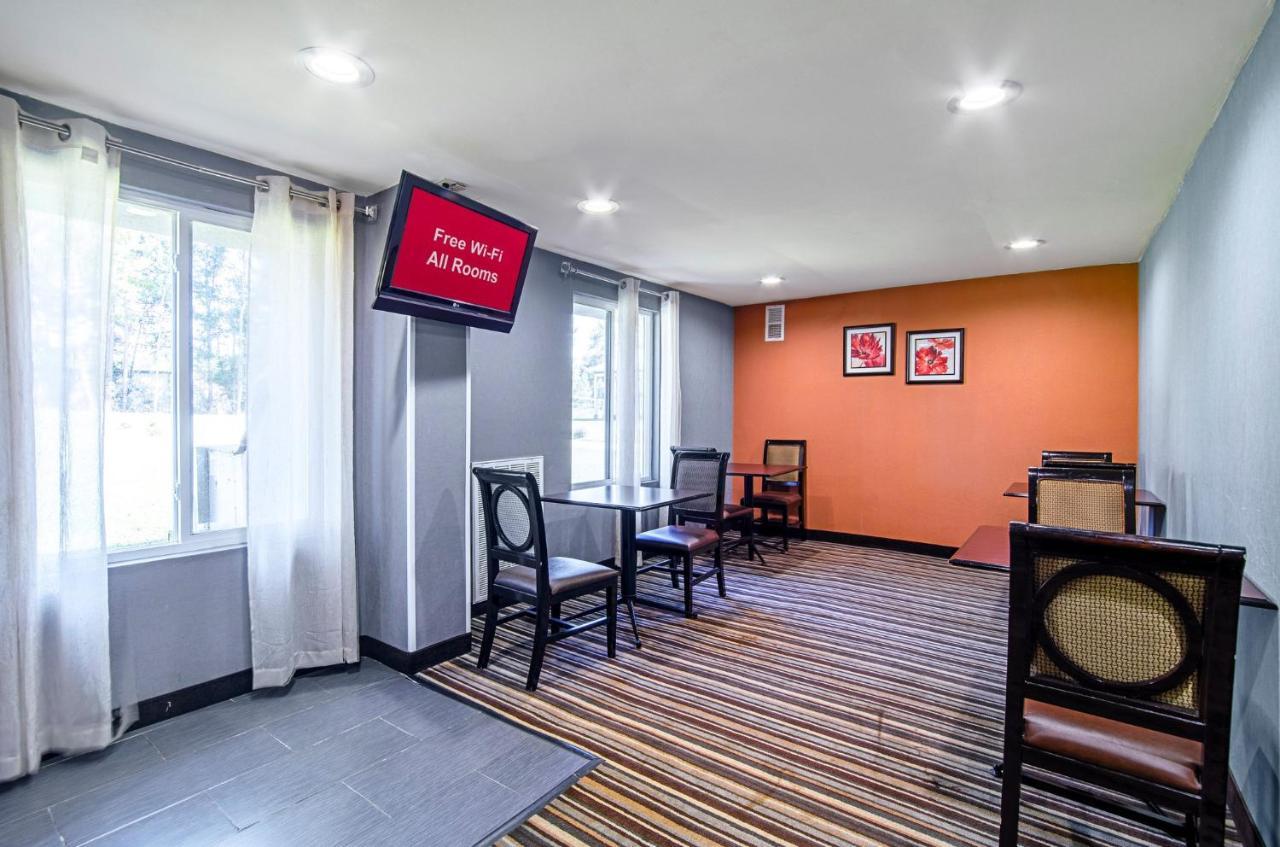 Red Roof Inn & Suites Greenwood, Sc Екстер'єр фото