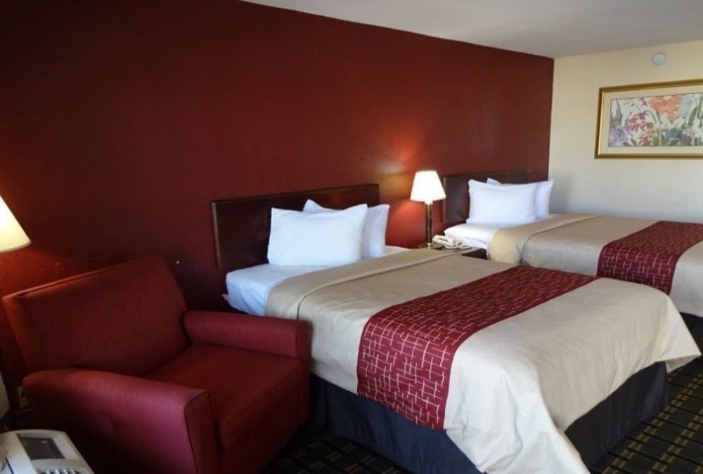 Red Roof Inn & Suites Greenwood, Sc Екстер'єр фото